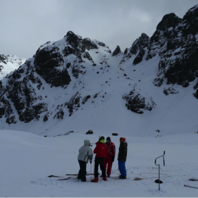 Prélèvements sur le lac Robert à Chamrouse.